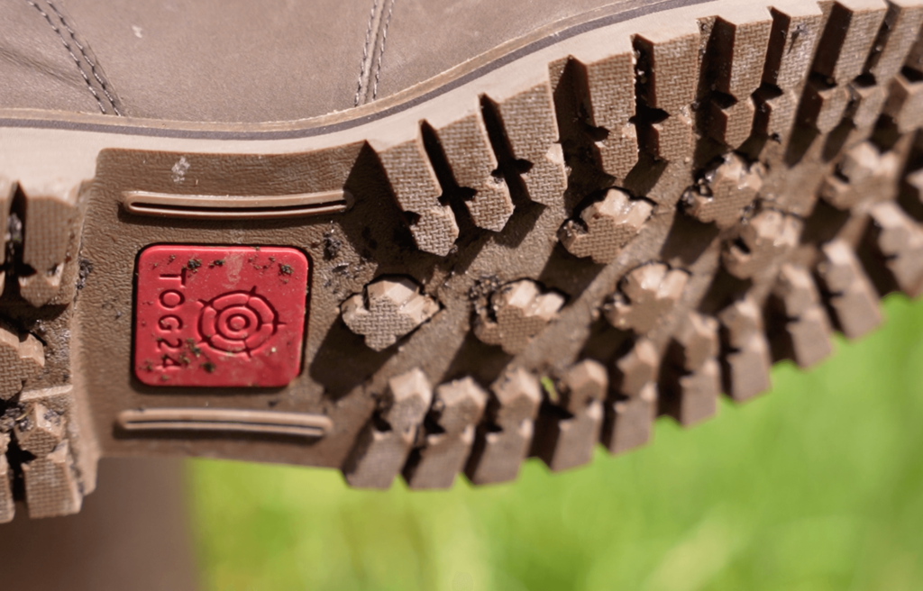 durable rubber outsole. outback mens 6 inch boot by tog24. review.