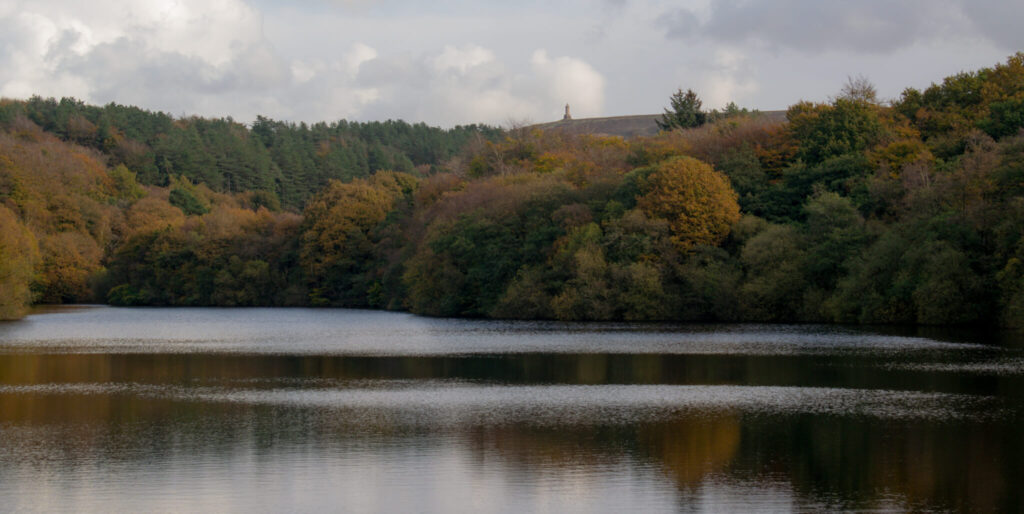 roddlesworth reservoirs walk in lancashire. abbey village. lancashire lads.